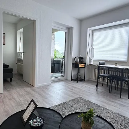 Apartamento 2-zimmer-wohnung Huerth-efferen Naehe Colónia